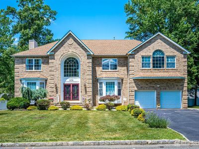 236 W Shirley Ave