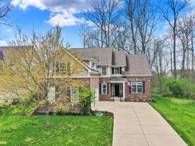 7562 Black Walnut Dr