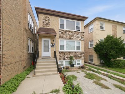 5759 N Elston Ave