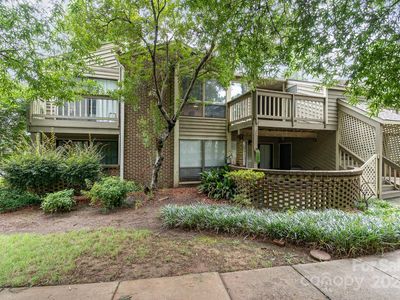 1600 Sharon Rd W APT 8