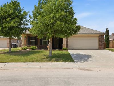 415 Nolan Ryan Dr