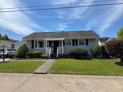 6 Austin Ave