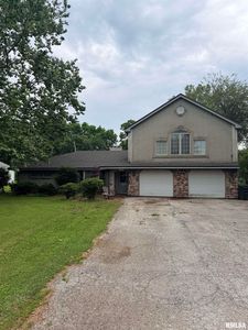 Property at 3302 E Cedar Hills Dr, Chillicothe, IL