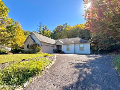 91 Highview Dr