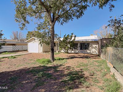 3317 E San Antonio Ave