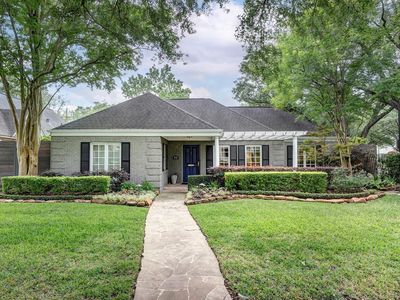 3131 Rice Blvd