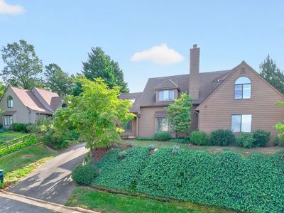 1685 Royal Oak Ct