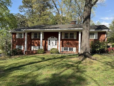 1340 N Glen Dr