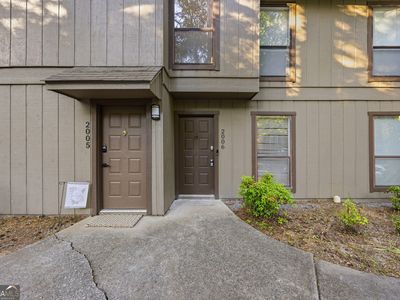 Property at 2006 Cumberland Ct SE, Smyrna, GA