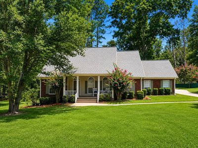 15 Rockwood Dr