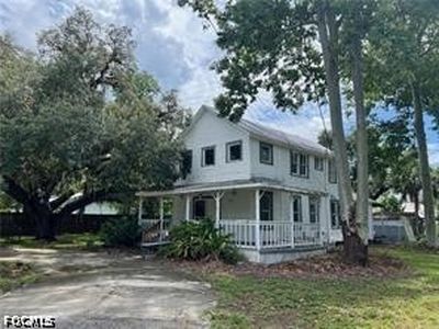 Property at 253 S Cypress St, Labelle, FL