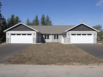 5008-5010 CRESTWOOD DRIVE