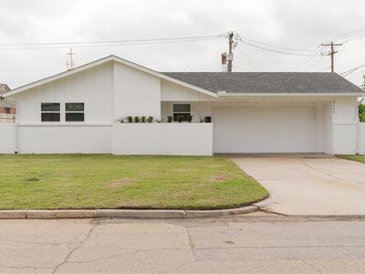 9400 Mahler Pl