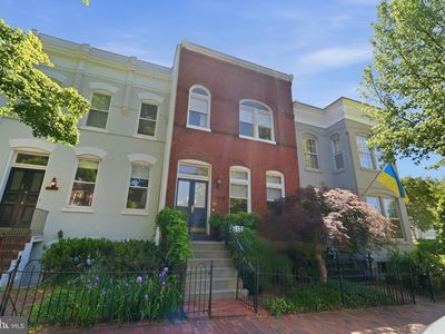 1633 35th St NW
