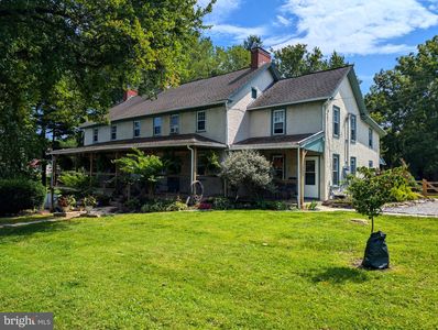 2550 2550/2560 Strasburg Rd