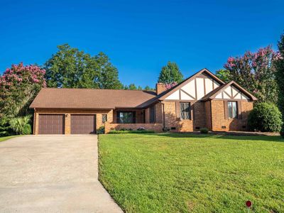 32 Nichols Dr