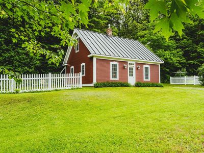 425 Nebraska Valley Road