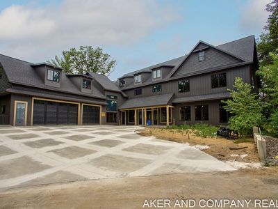 16655 Ten Hagen Dr