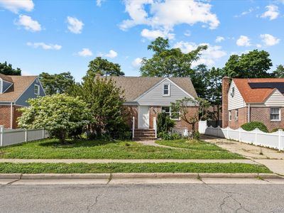 Property at 27 Circle Drive, Hempstead, NY