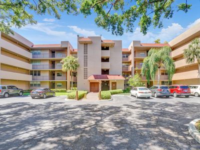 1811 SABAL PALM Drive #203