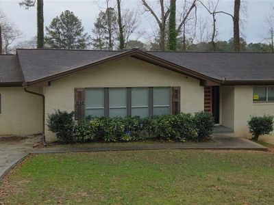 1248 Oakcrest Dr SW