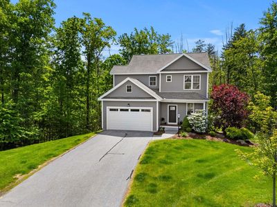 66 Redwood Way