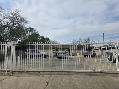 2016 S India Ave