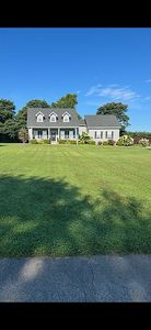 985 Woodhill Rd