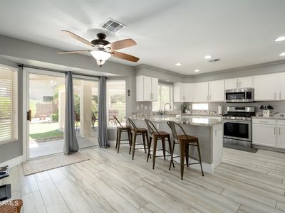 6337 W Avenida Del Rey