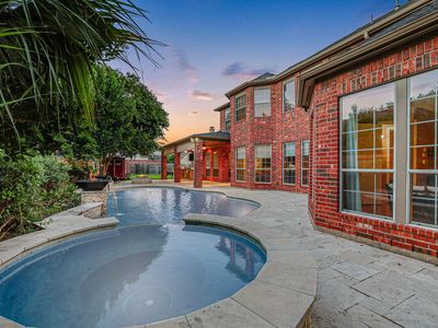 3931 Lake Hawkins Ln
