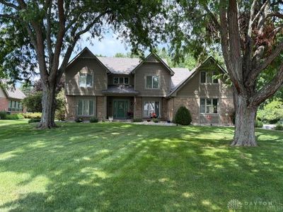 2045 Canterbury Ct