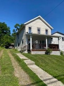 8 Jackson St