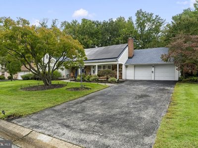 43 Tiffany Ln