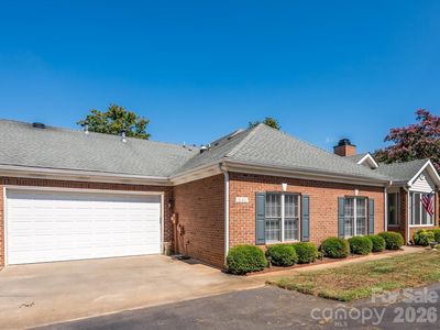 11411 Olde Turnbury Ct
