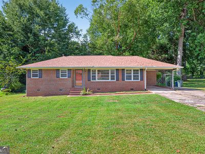1305 Greenview Dr
