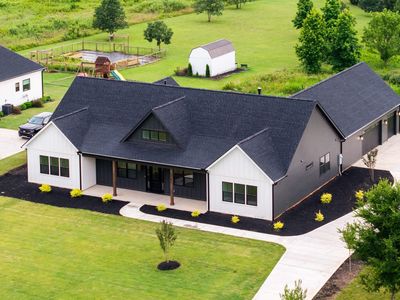 3392 Fairview Rd