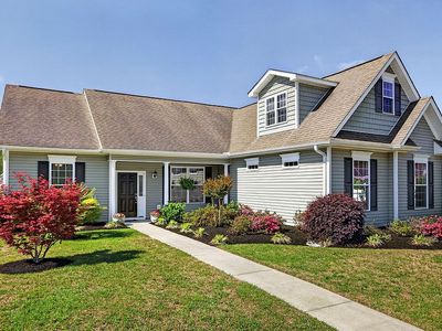 574 Greenock Ct
