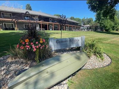 30003 Channel Hts #206