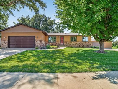 5822 Cimmarron Ln