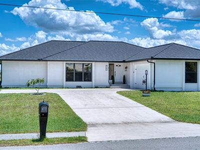 727 Monaco Dr