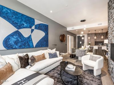 1702 W Glencoe Mountain Way #7045