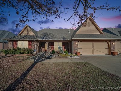 8949 N 139th East Ave E