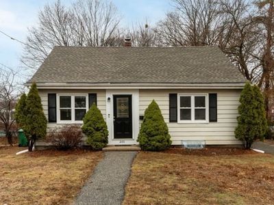 200 Montvale Ave
