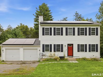 86 Colin Drive