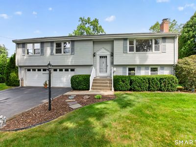 12 Syracuse Drive