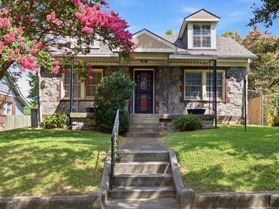 711 Shelby Ave