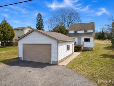 50802 N Mesnard Location Rd