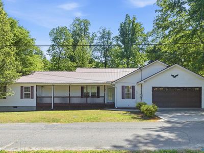 197 Holcomb Rd