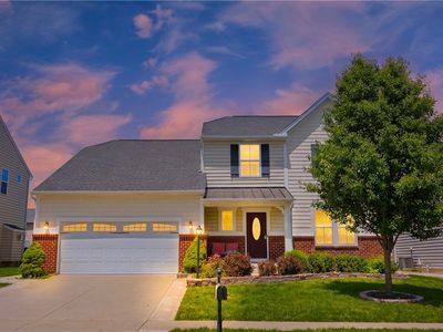 7116 Bluestream Dr