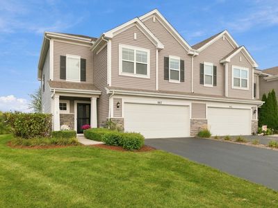 Property at 667 Anchorage Ct, Pingree Grove, IL